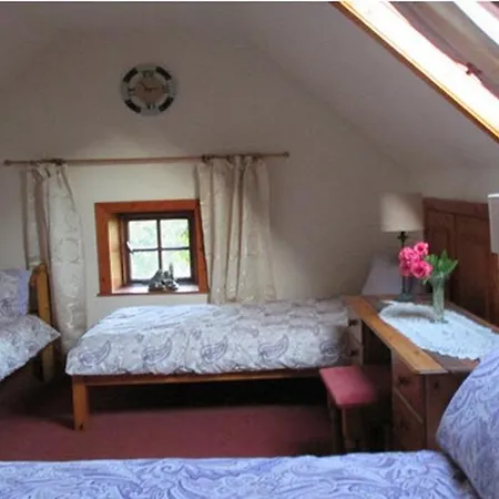 Pond House Hotel